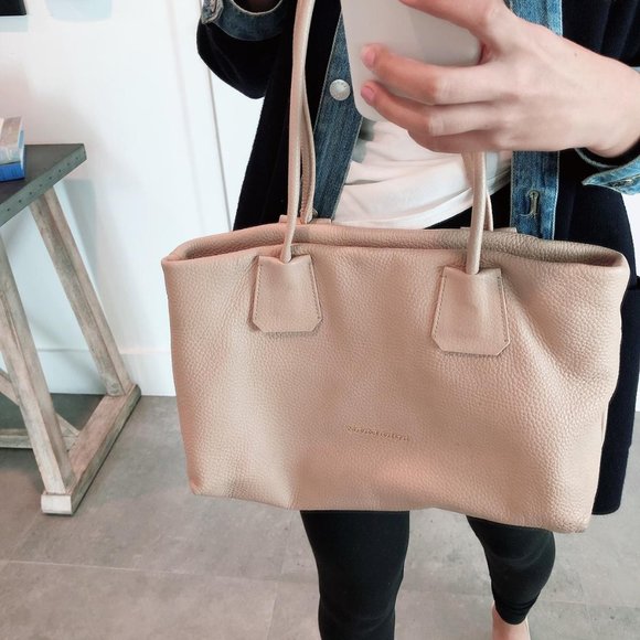 Burberry Handbags - Burberry Tote